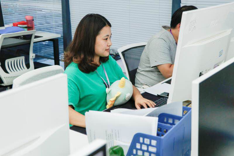 郑璐觉察到,这个功能强大的工具,未来或许会取代人工售前服务.